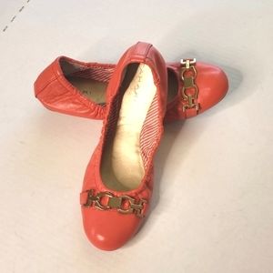 Tahari Orange Leather Flats 6M
